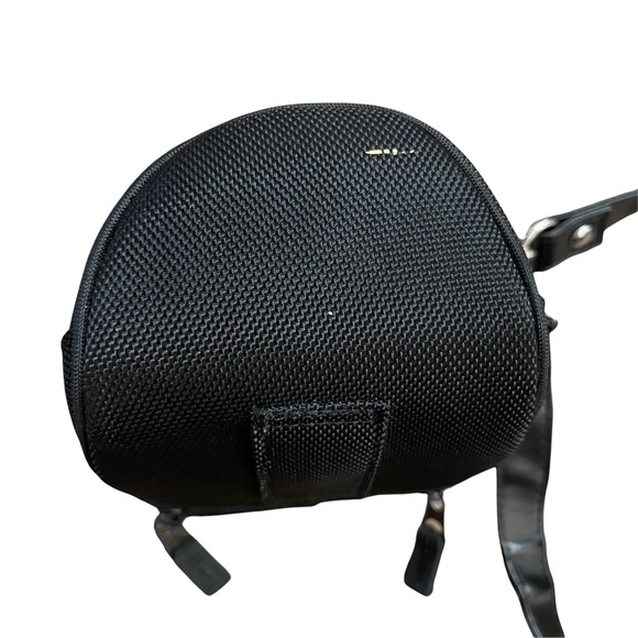 Canon Black Nylon Camera Case with Adjustable Shoulder Strap - Picture 6 of 6